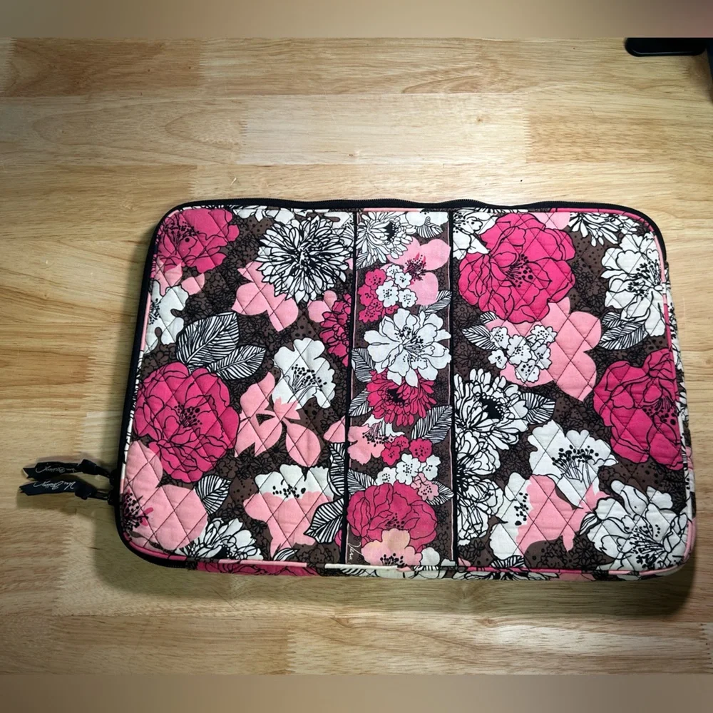 Pink Vera Bradley Laptop Case - Picture 3 of 5